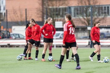 Bild 89 - wBJ FC St. Pauli - Walddoerfer SV : Ergebnis: 3:4